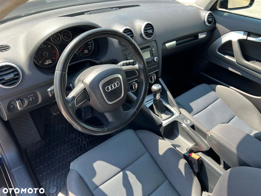 Audi A3 1.6 TDI Ambition - 21