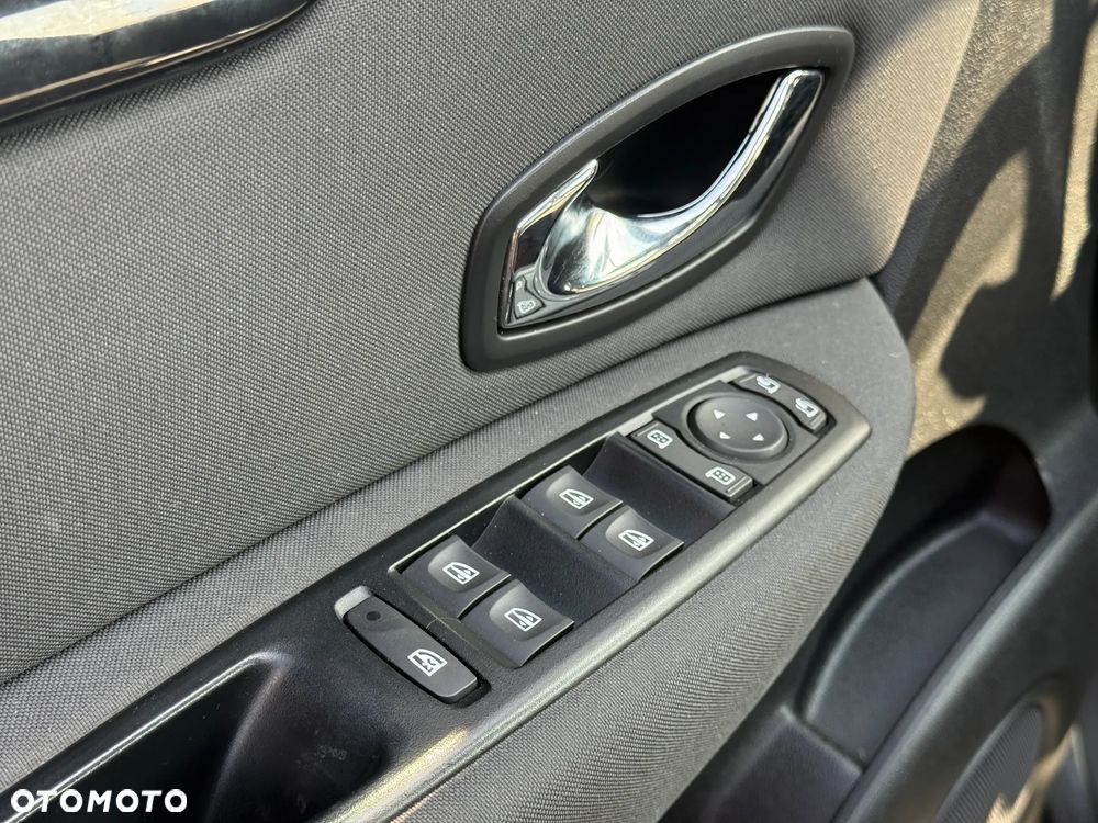 Renault Scenic ENERGY TCe 130 S&S LIMITED - 11