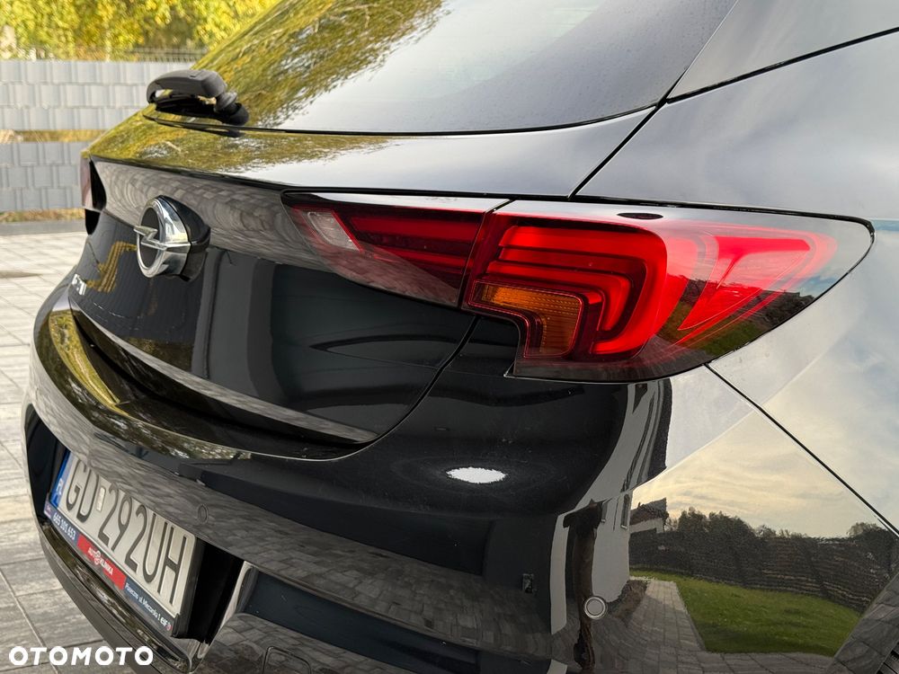 Opel Astra 1.4 T Dynamic - 12