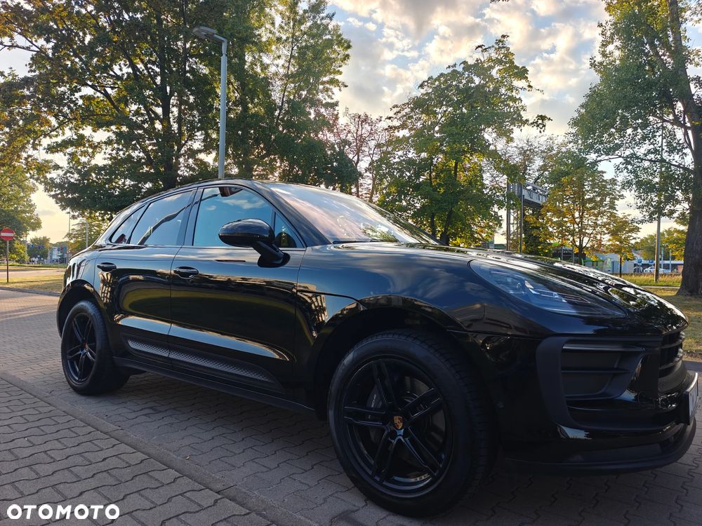 Porsche Macan - 16