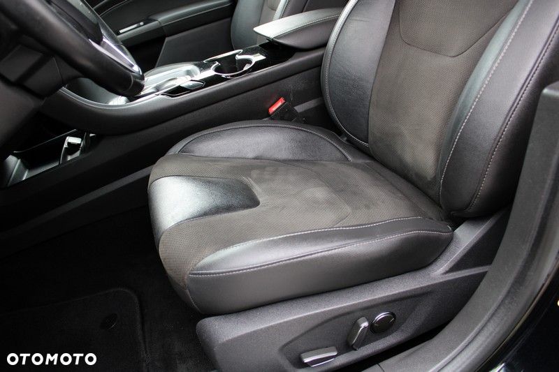 Ford Mondeo 2.0 TDCi Titanium PowerShift - 31