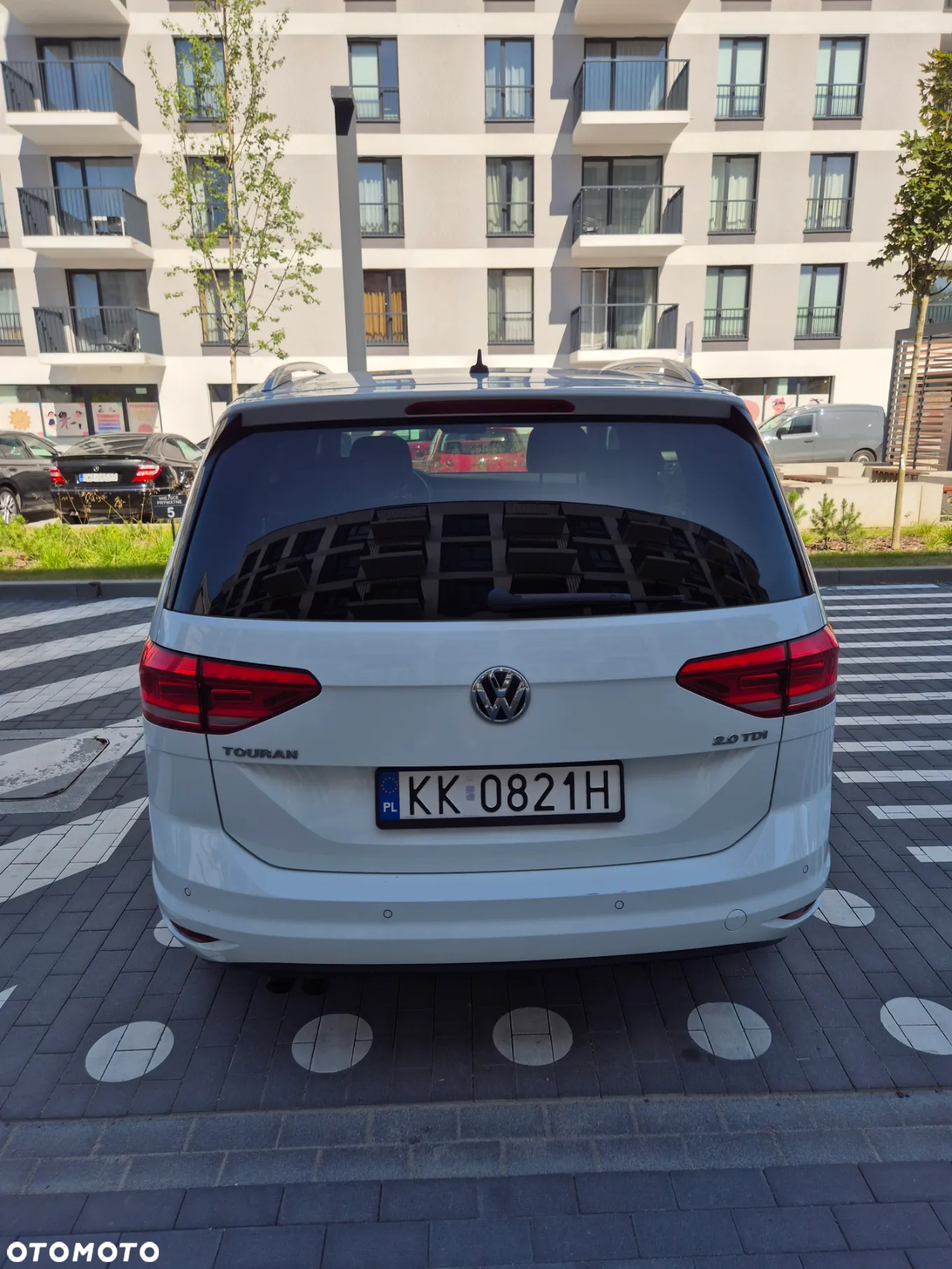 Volkswagen Touran 2.0 TDI BMT Highline - 2
