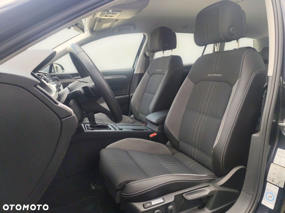 Volkswagen Passat Alltrack - 11