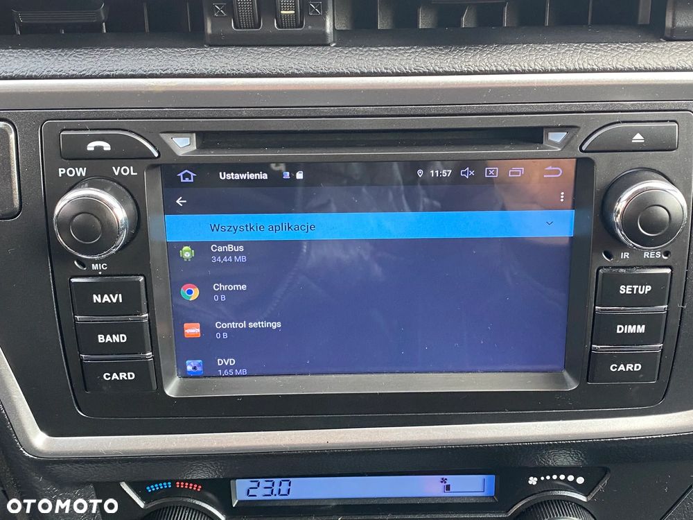 Toyota Auris 2.0 D-4D Executive - 28