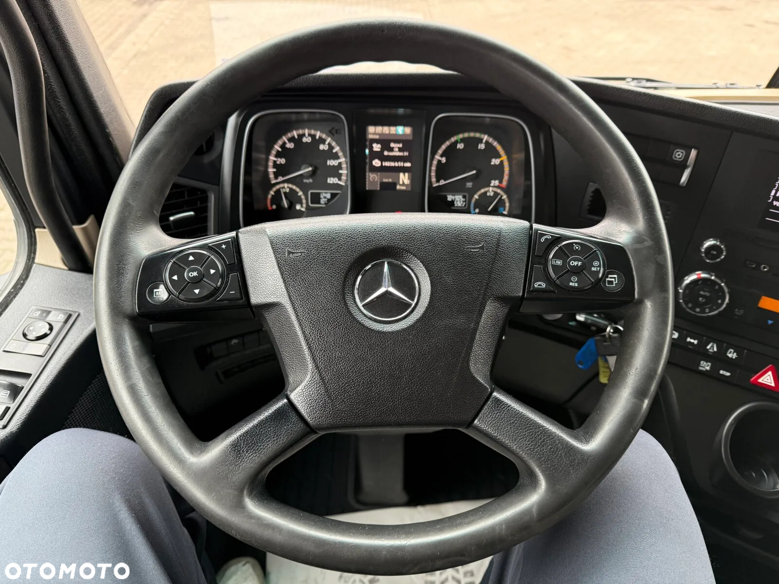 Mercedes-Benz ACTROS 1845 4x2 EURO6 CIĄGNIK SIODŁOWY Z HYDRAULIKĄ WYWROTU - 10