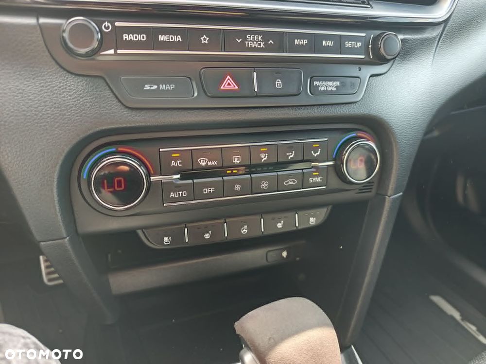 Kia ProCeed 1.6 CRDi DCT7 SCR GT LINE - 25