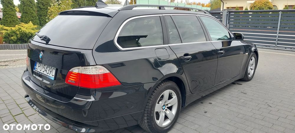 BMW Seria 5 520d - 5