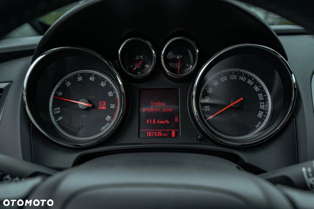 Opel Astra - 20