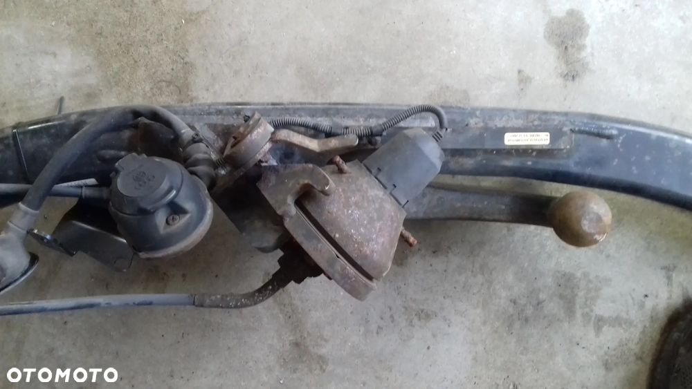 hak holowniczy składany westfalia A6 C6 kombi - 4