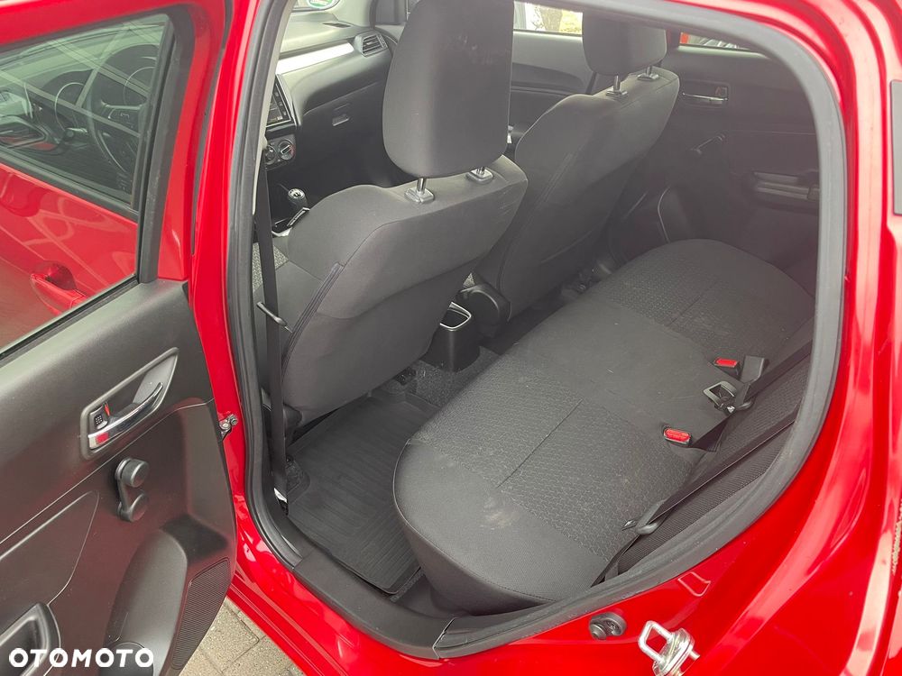 Suzuki Swift 1.2 SHVS Premium Plus - 13