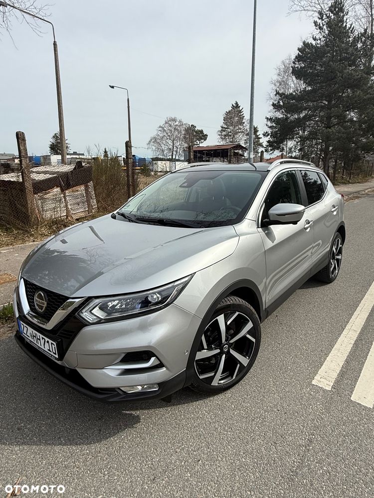 Nissan Qashqai 1.2 DIG-T Tekna - 1
