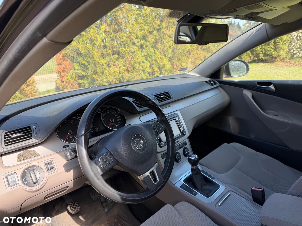 Volkswagen Passat 2.0 TSI Comfortline - 2