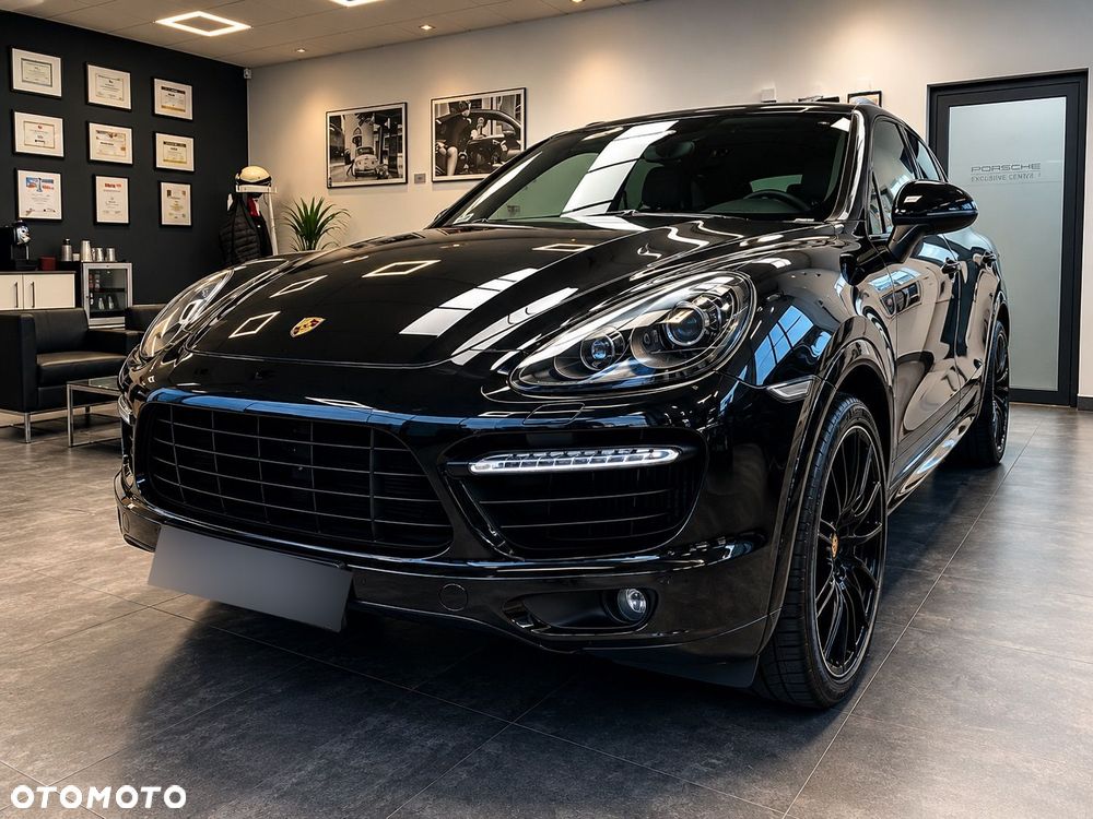 Porsche Cayenne - 23