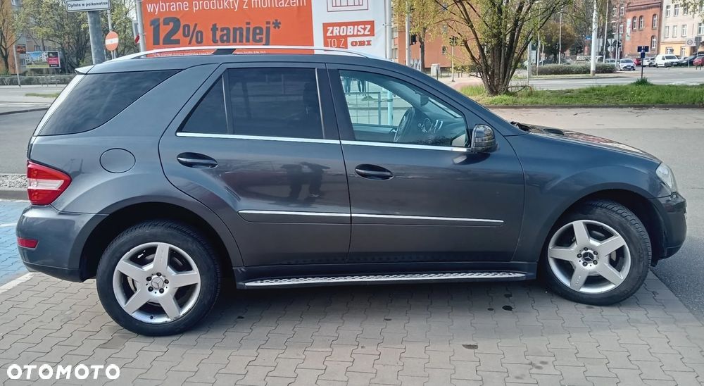 Mercedes-Benz ML - 2