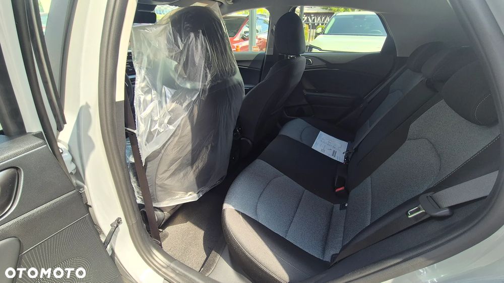 Kia XCeed 1.6 T-GDI M DCT - 16