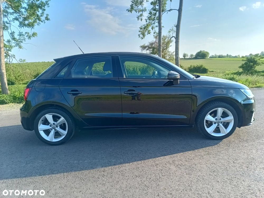 Audi A1 Sportback 1.0 TFSI ultra design - 12