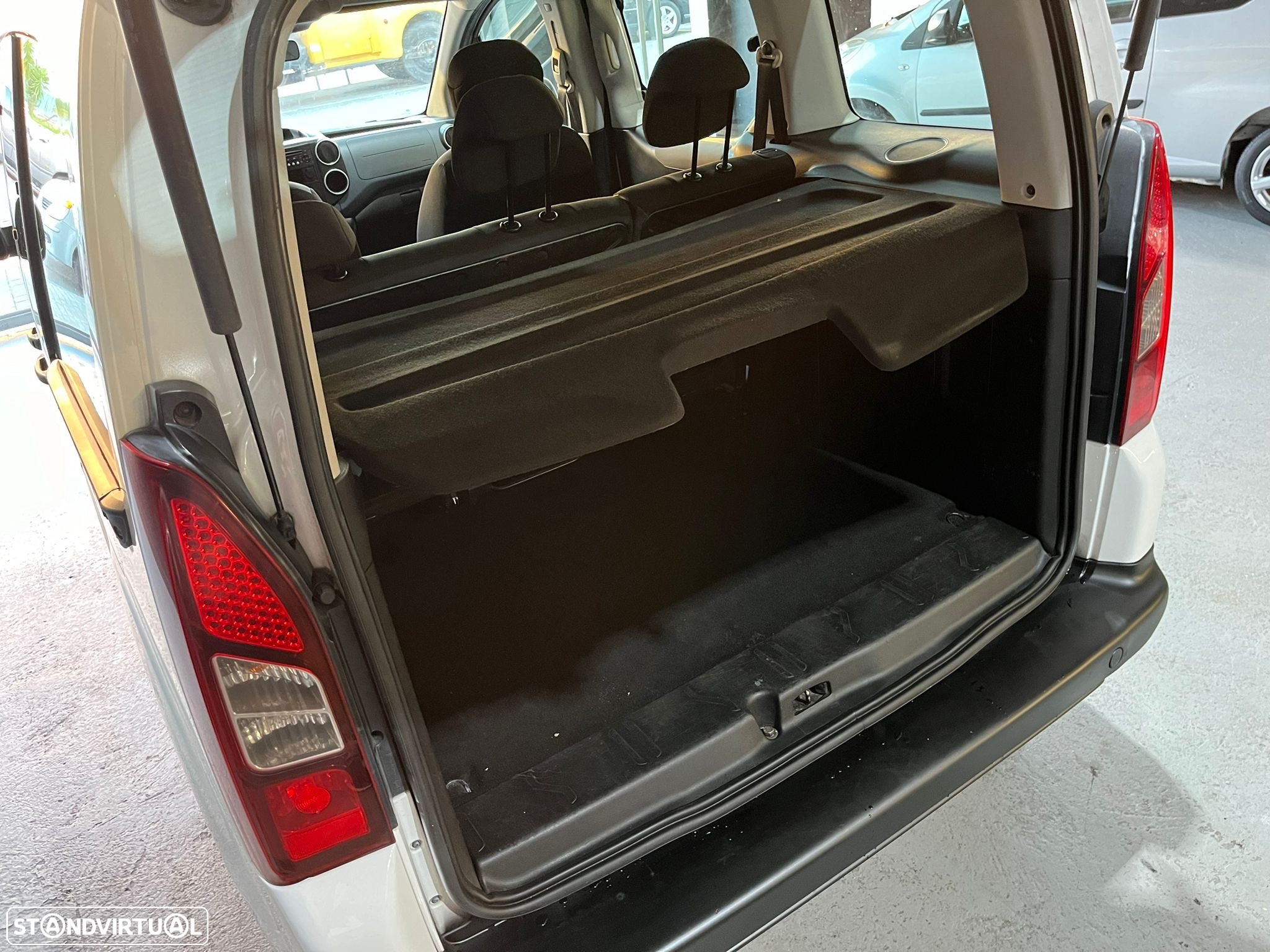 Peugeot Partner Tepee BlueHDi 100 Stop&Start Active - 23