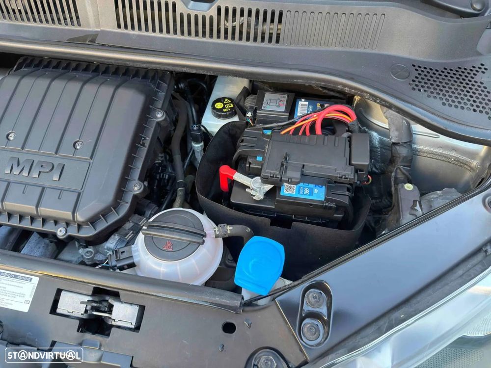 VW Up! 1.0 Move Auto - 20