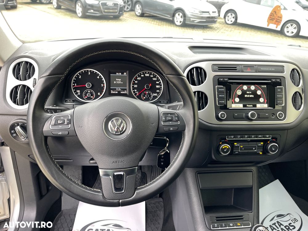 Volkswagen Tiguan 2.0 TDI BMT Sport & Style - 37