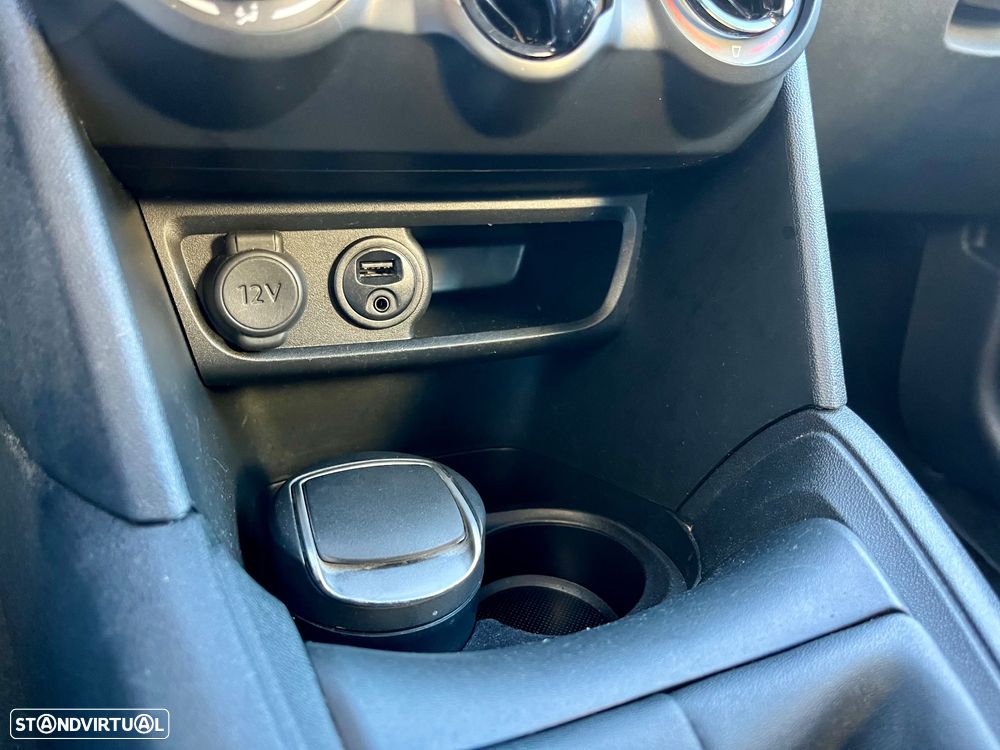 Peugeot 208 1.6 BlueHDi Allure - 12