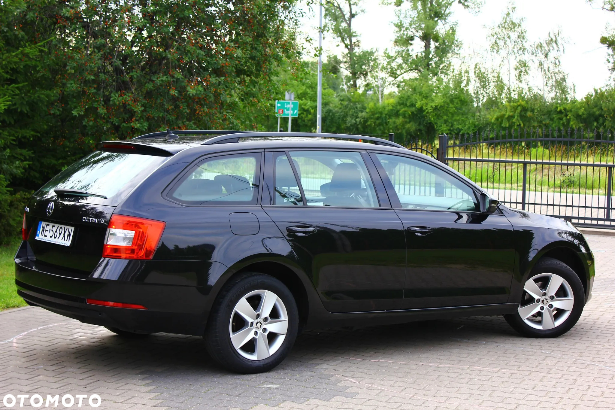 Skoda Octavia 1.6 TDI Ambition - 12