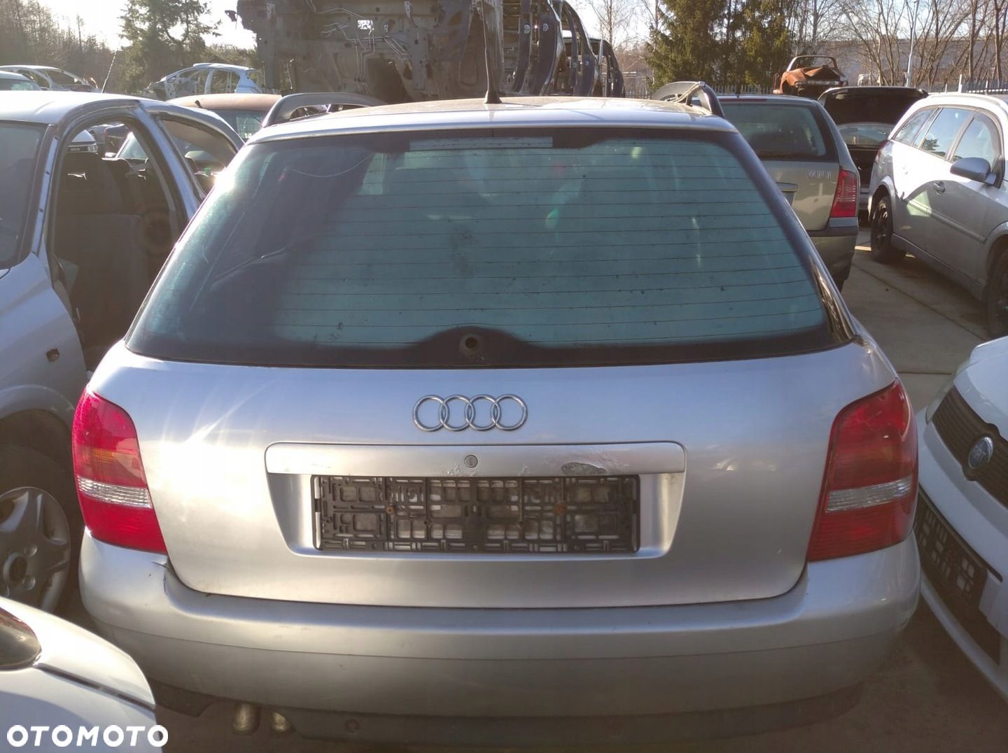 AUDI A4 B5 8D5 KOMBI AVANT LIFT 99- KLAPA BAGAŻNIKA SZYBA TYŁ TYLNA LY7W - 1