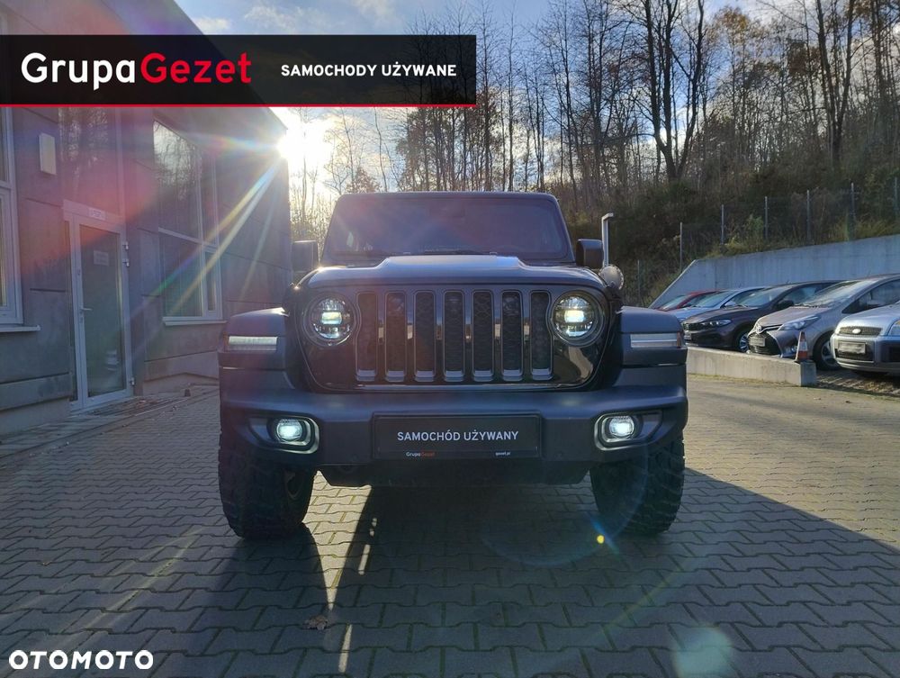 Jeep Wrangler - 8