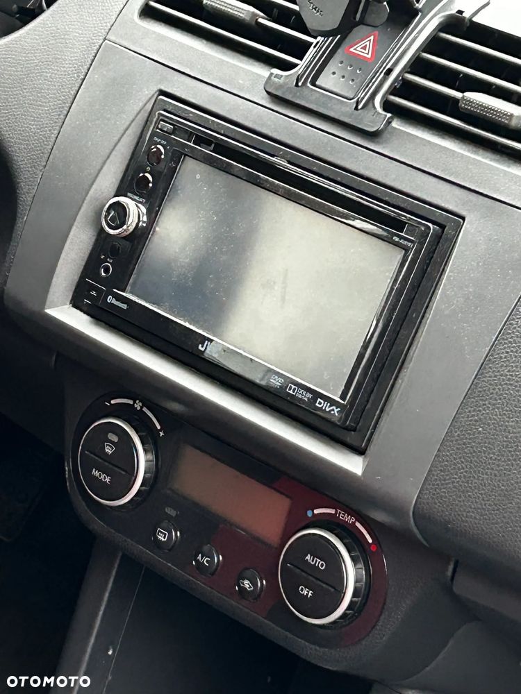 Suzuki Swift - 10