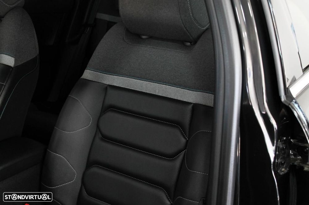 Citroën C4 1.2 PureTech Shine - 11