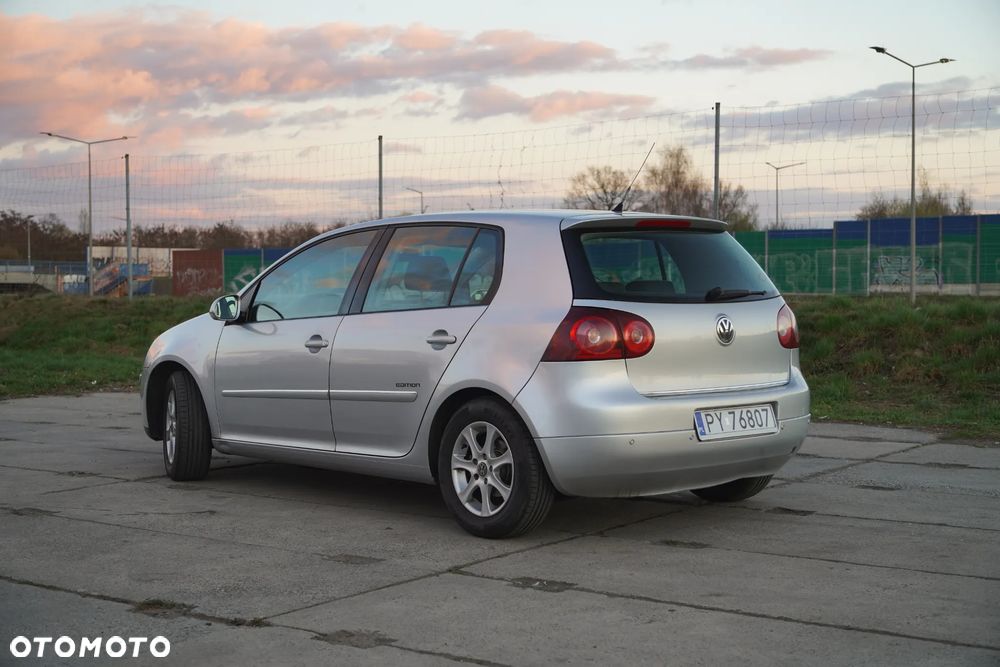 Volkswagen Golf 1.6 Edition - 5