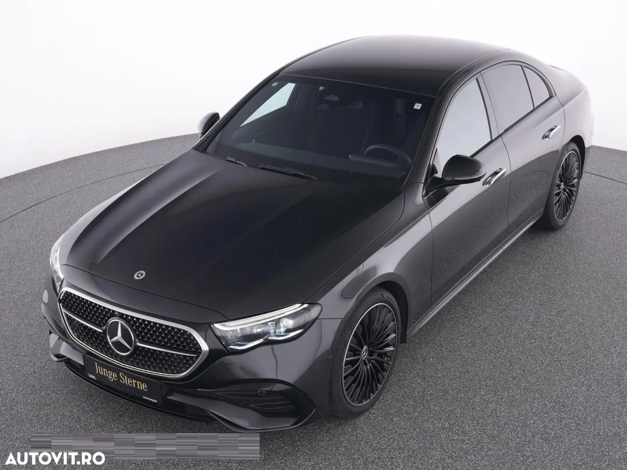 Mercedes-Benz E 220 d 4Matic 9G-TRONIC Edition AMG Line - 2