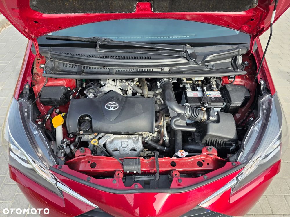 Toyota Yaris 1.5 Premium - 14