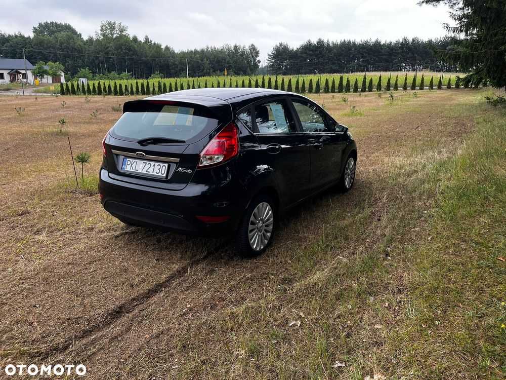 Ford Fiesta 1.5 TDCi Titanium - 4