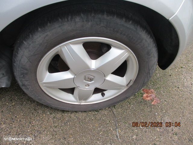 Renault Scénic 1.5 dCi Dynamique S - 9