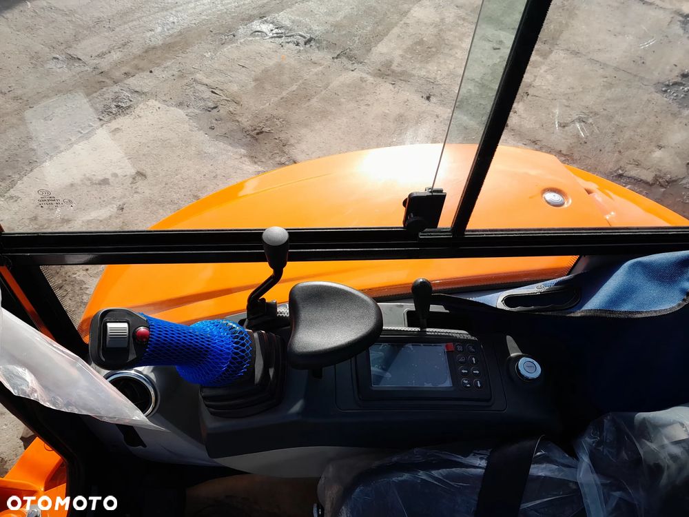 Kubota LONKING CDM6025 - 27