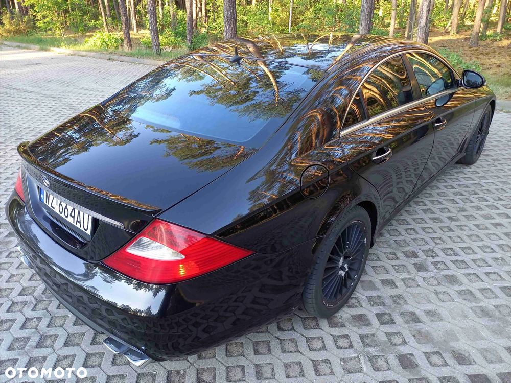 Mercedes-Benz CLS - 6