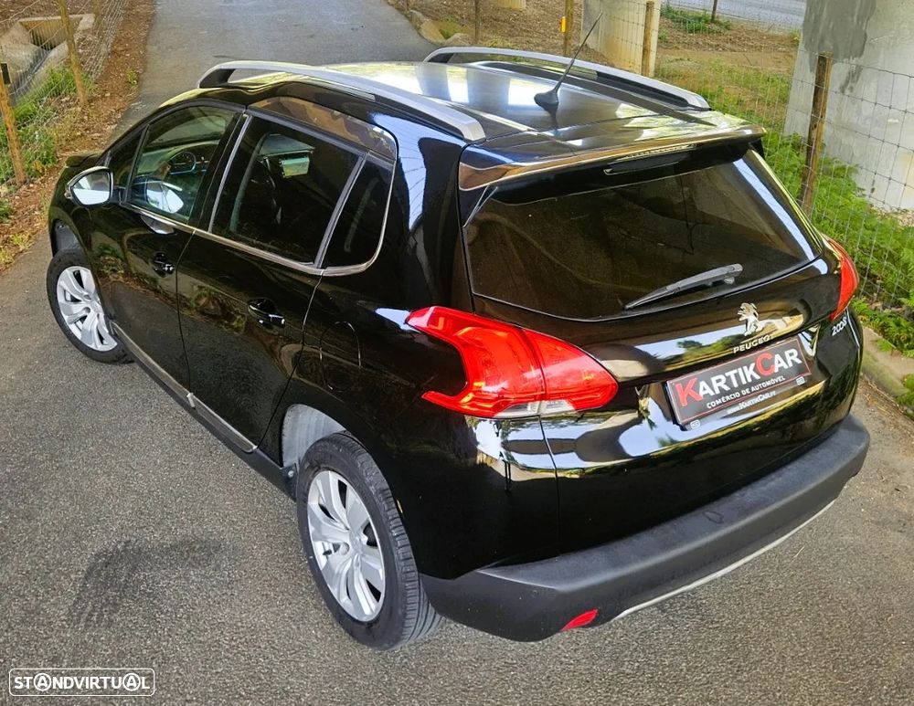 Peugeot 2008 1.2 PureTech Allure - 10
