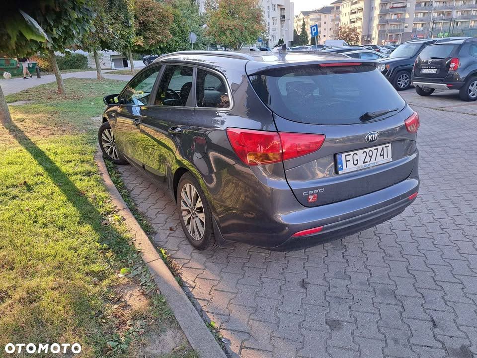 Kia Ceed - 5