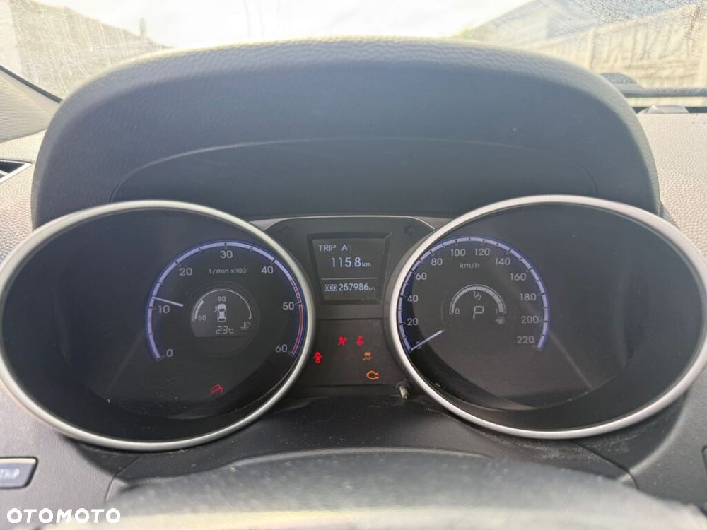 Hyundai ix35 2.0 CRDi 4WD Automatik Premium - 7