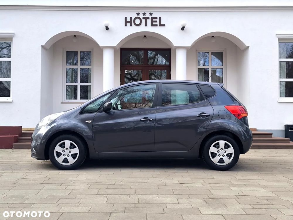 Kia Venga 1.4 CVVT Dream Team Edition - 16