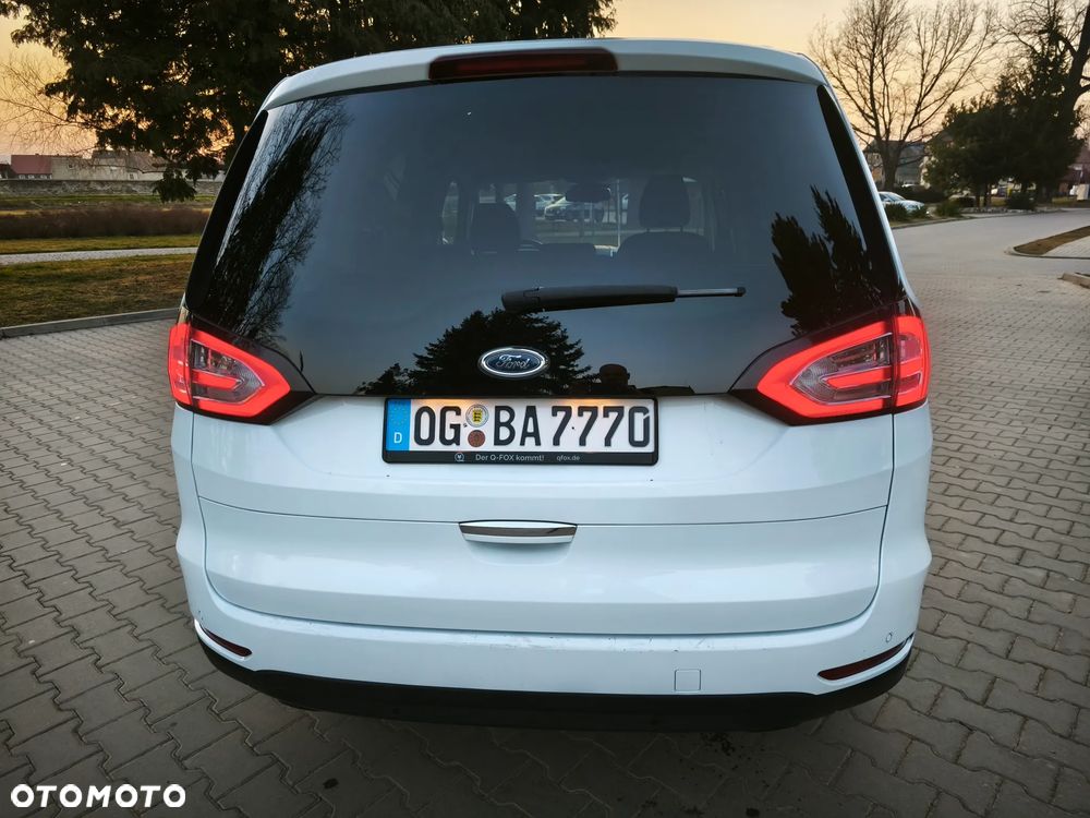 Ford Galaxy - 9