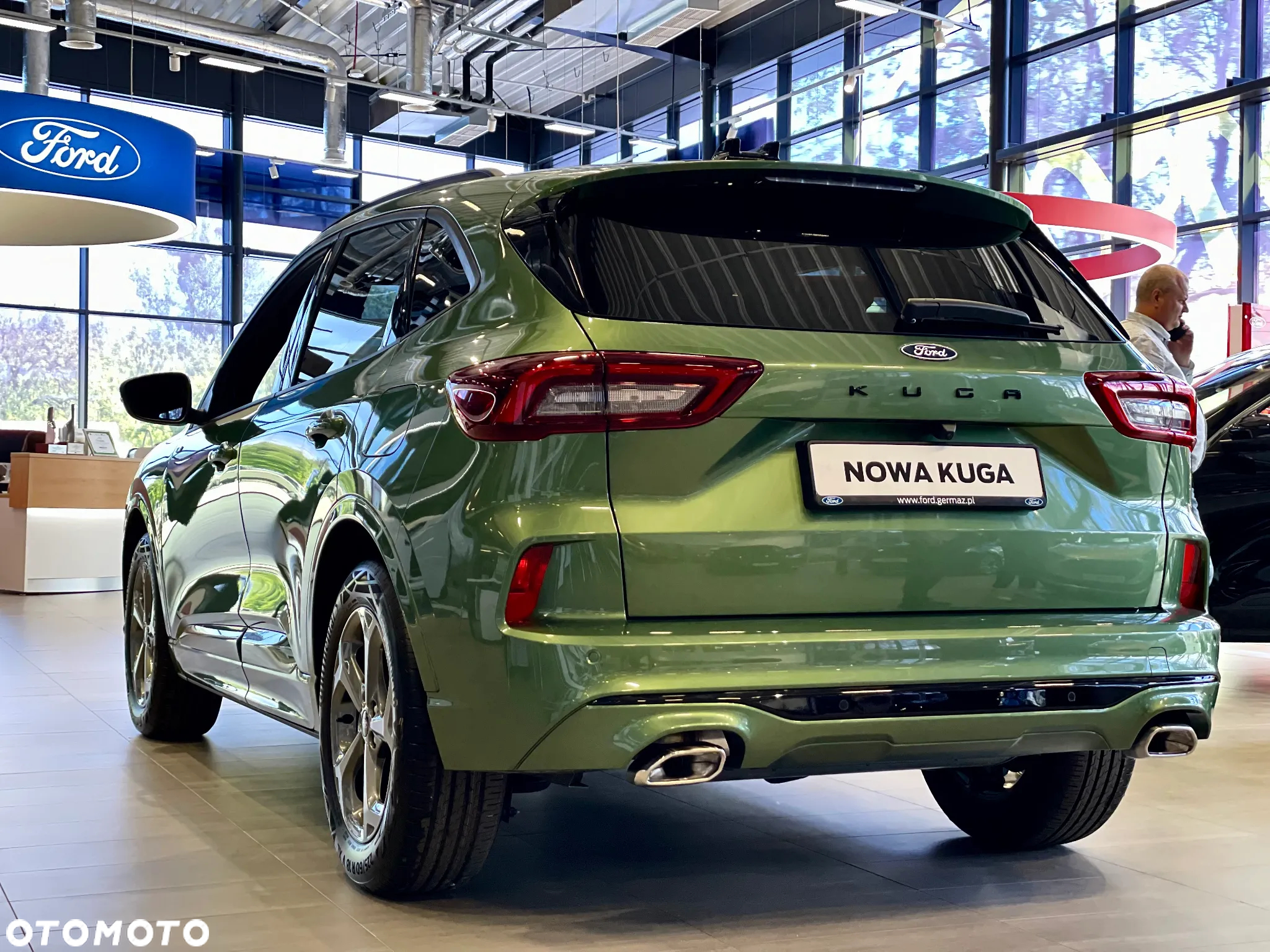 Ford Kuga 1.5 EcoBoost FWD ST-Line - 4