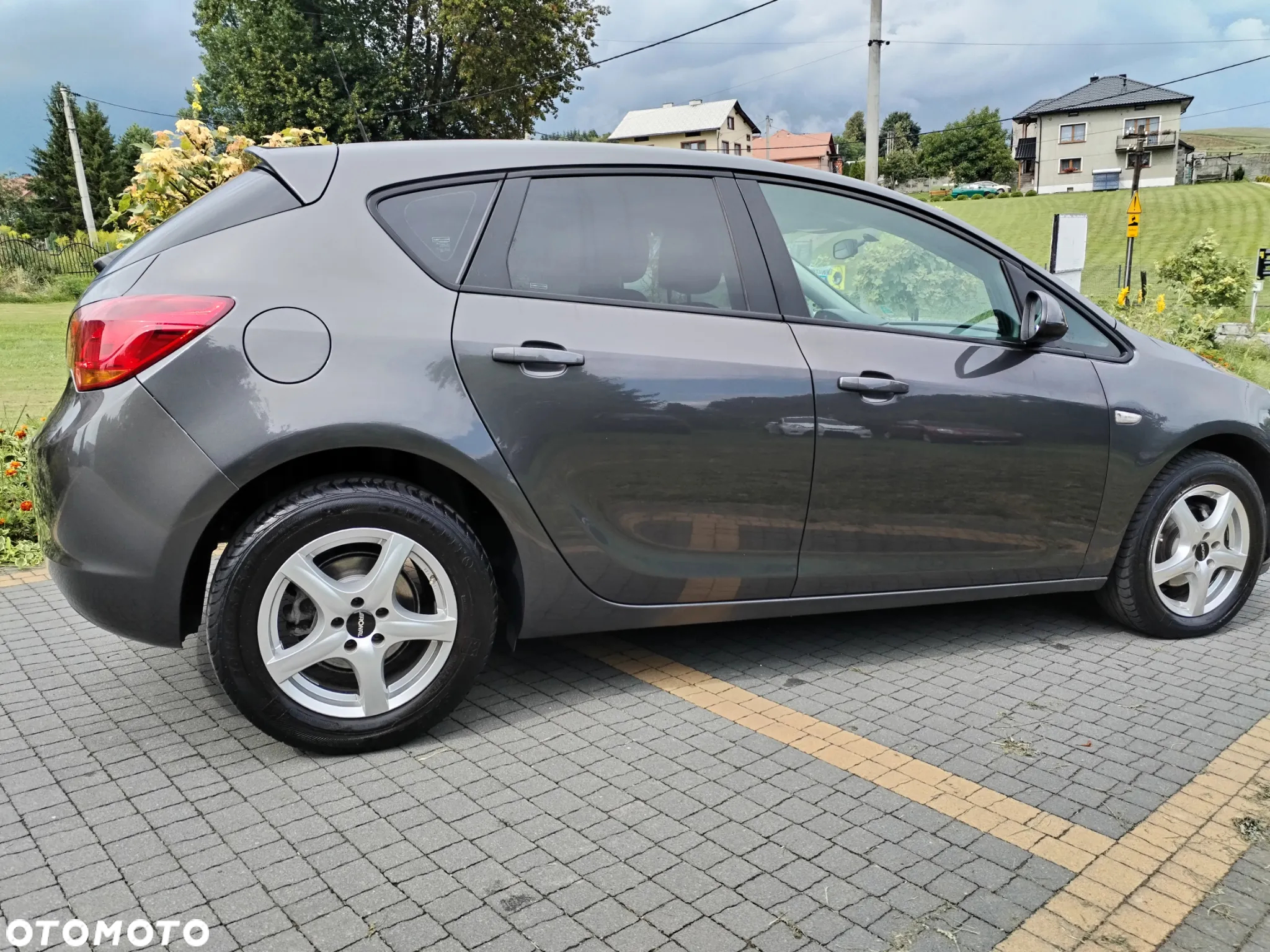 Opel Astra - 18