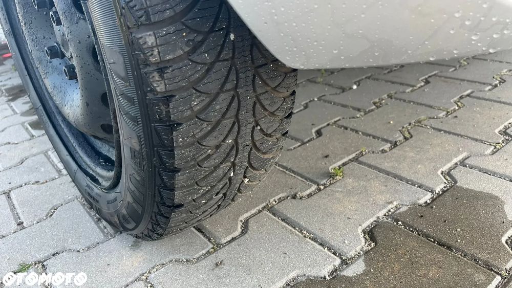 Renault Clio 1.2 TCE Authentique - 12