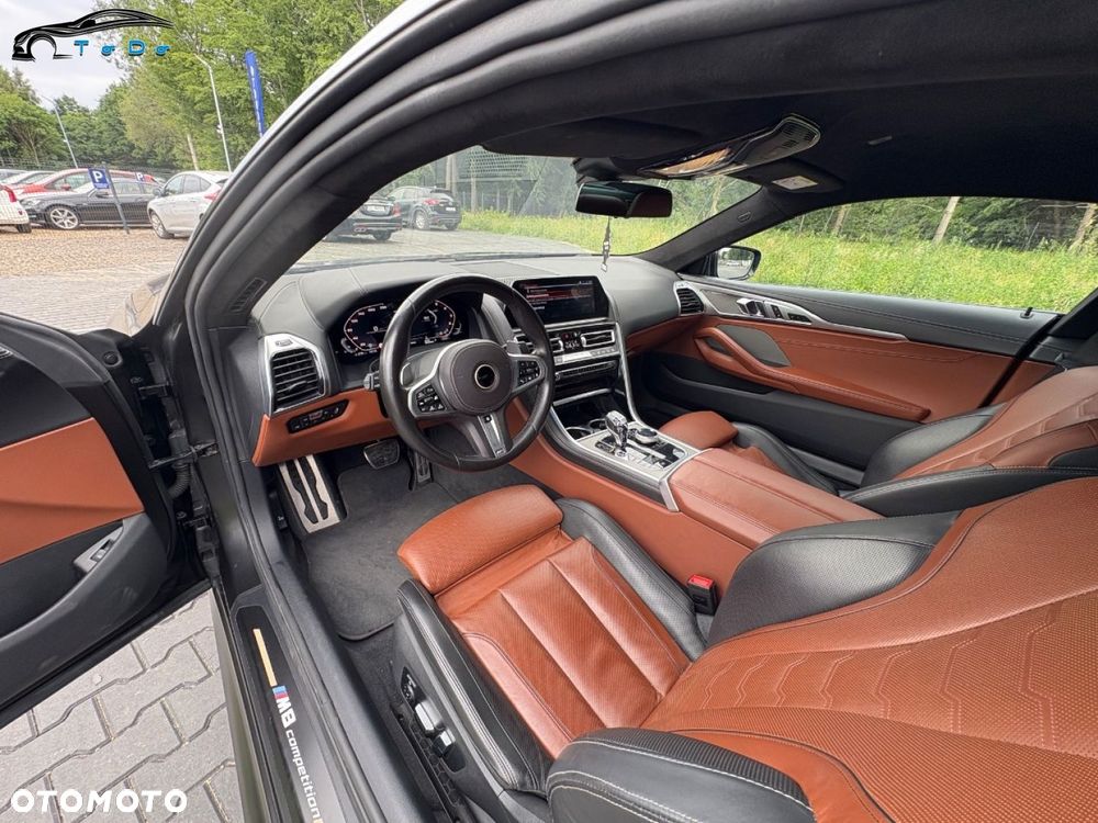 BMW Seria 8 - 19