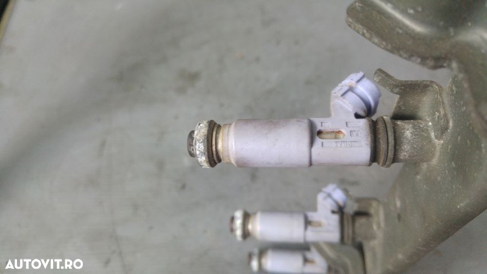 rampa cu injectoare 1.3 benzina m13a suzuki ignis dupa 2003 cod 3980 - 3