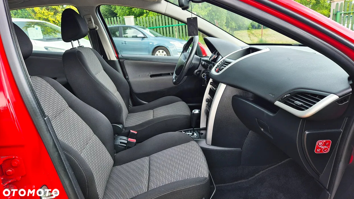 Peugeot 207 120 Automatik Premium - 36