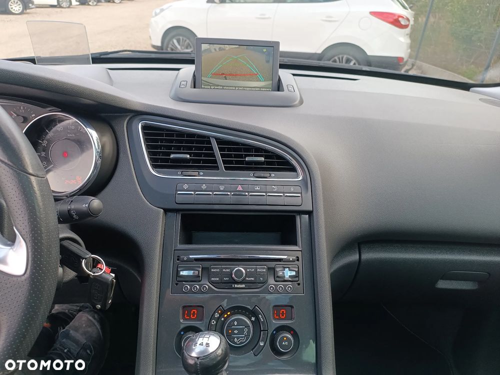 Peugeot 5008 1.6 HDi Access 7os - 32