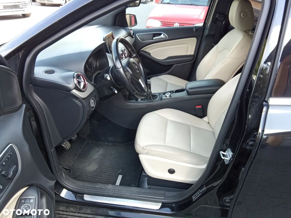 Mercedes-Benz Klasa B 180 CDI BlueEFFICIENCY EDITION 1 - 7