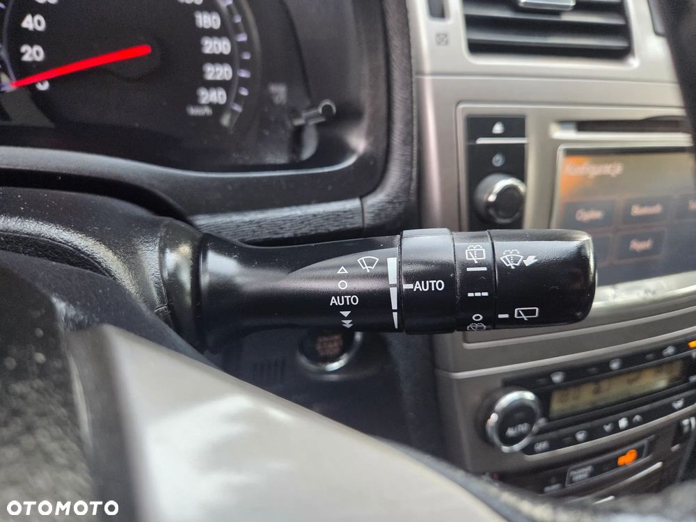 Toyota Avensis Touring Sports 1.8 Business Edition - 29